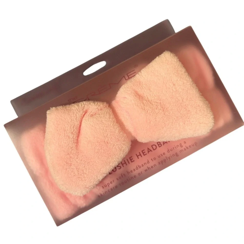 The Crème Shop Headband Plush Pink + 5 Beary Clear Skin Sheet Masks NWT‎ Bundle